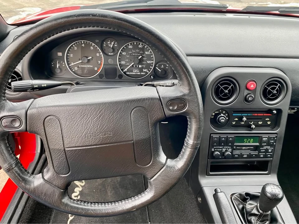 1992 Mazda NA MX-5 Miata - Image 3 of 13