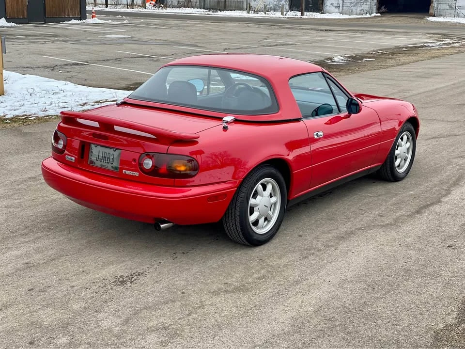 1992 Mazda NA MX-5 Miata - Image 8 of 13