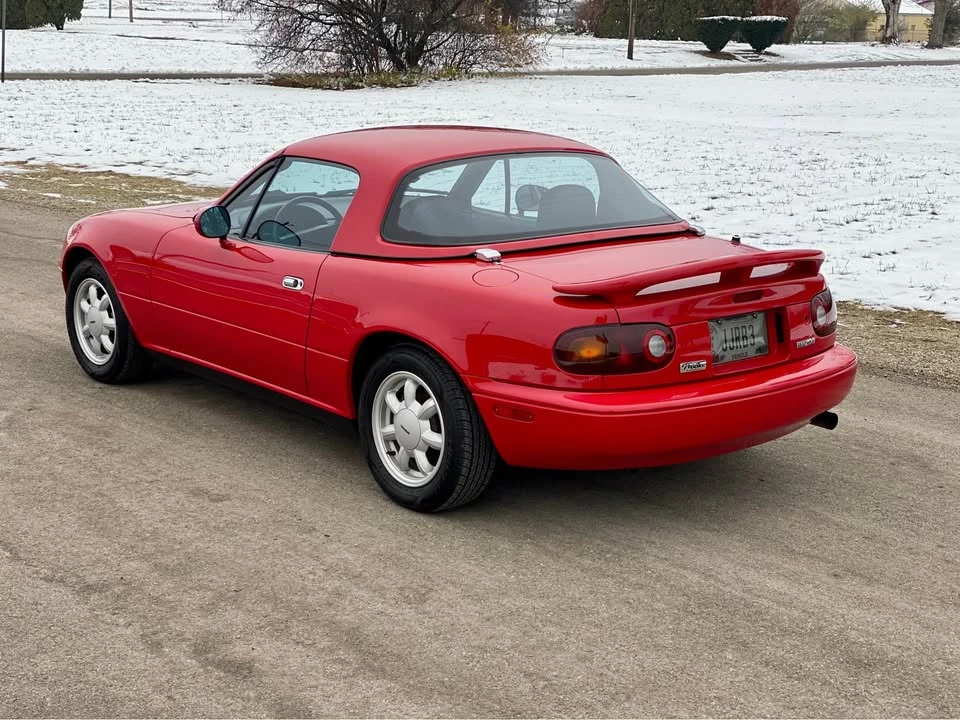 1992 Mazda NA MX-5 Miata - Image 7 of 13