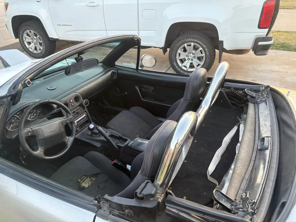 1992 Mazda NA MX-5 Miata - Image 3 of 8