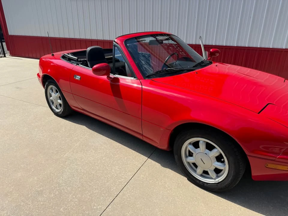 1992 Mazda NA MX-5 Miata - Image 18 of 20