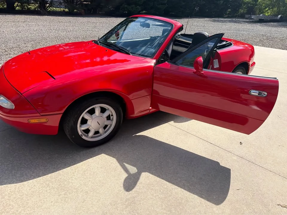 1992 Mazda NA MX-5 Miata - Image 19 of 20