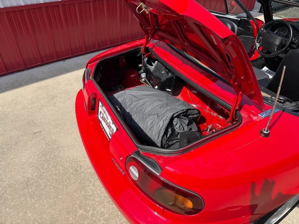 1992 Mazda NA MX-5 Miata - Image 17 of 20