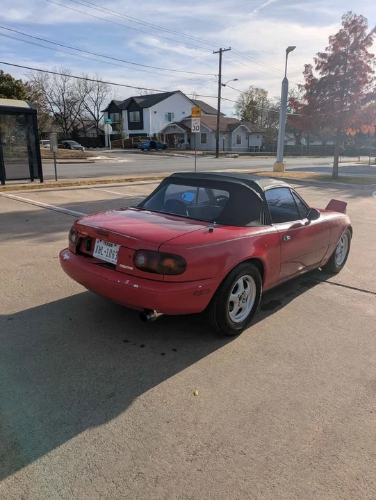 1992 Mazda NA MX-5 Miata - Image 5 of 20