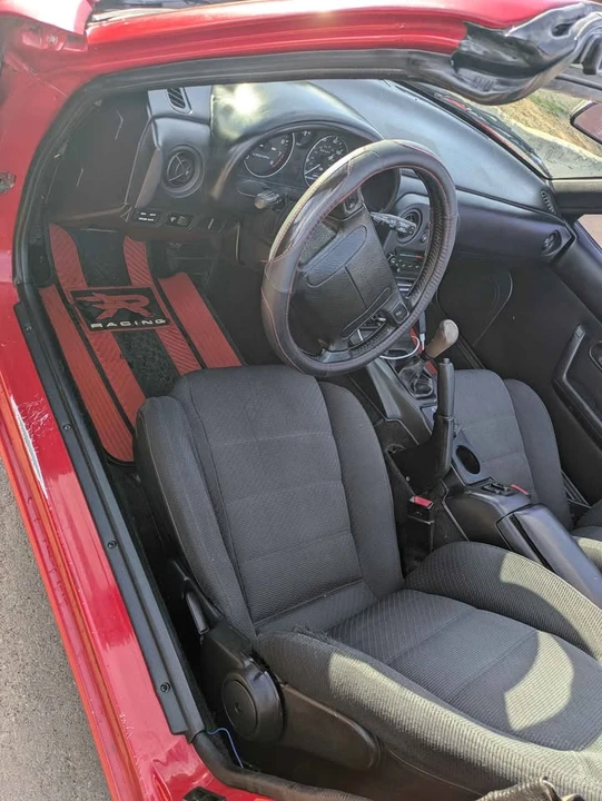 1992 Mazda NA MX-5 Miata - Image 18 of 20