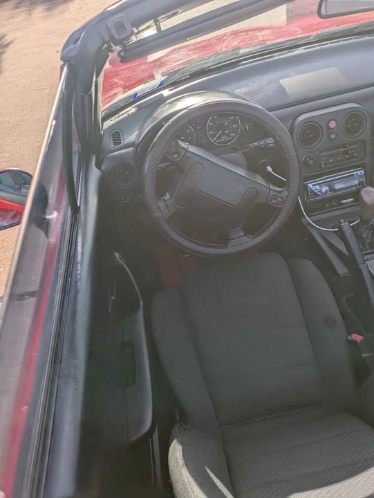 1992 Mazda NA MX-5 Miata - Image 14 of 20