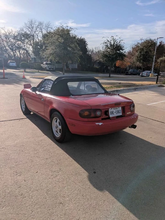 1992 Mazda NA MX-5 Miata - Image 6 of 20