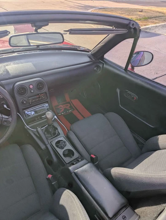 1992 Mazda NA MX-5 Miata - Image 15 of 20