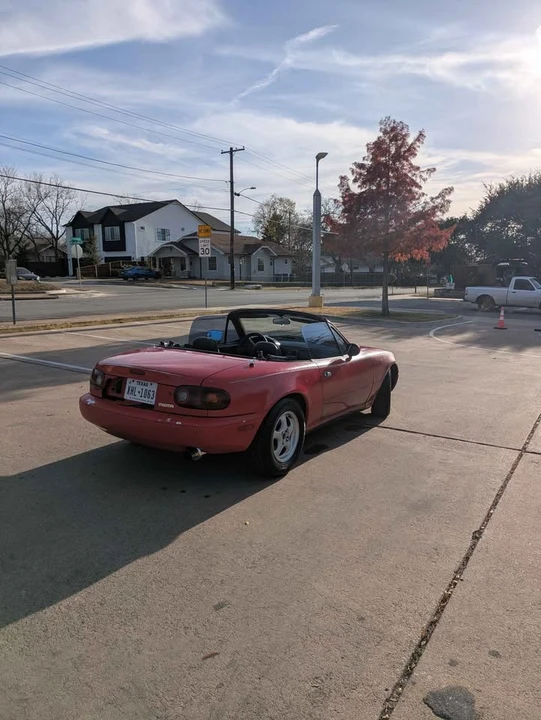 1992 Mazda NA MX-5 Miata - Image 9 of 20
