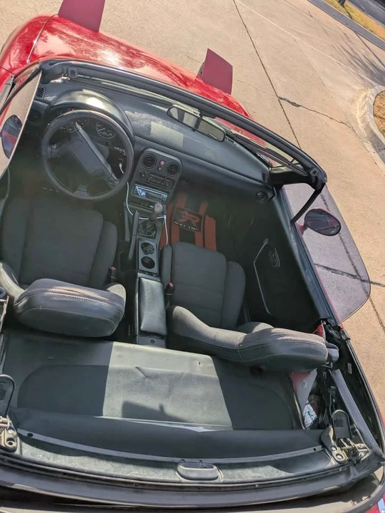 1992 Mazda NA MX-5 Miata - Image 16 of 20