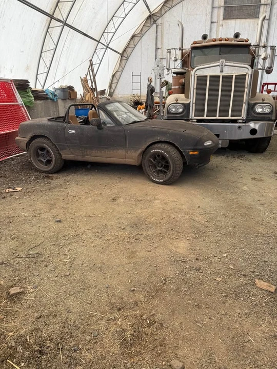 1992 Mazda NA MX-5 Miata - Image 5 of 5