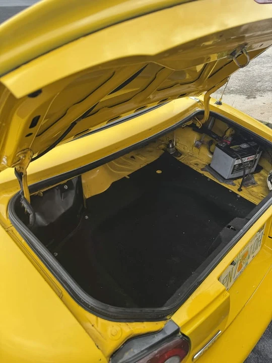 1992 Mazda NA MX-5 Miata - Image 12 of 13