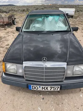 1992 Mercedes-Benz 300D Turbo