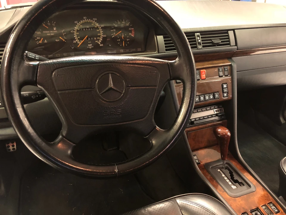1992 Mercedes-Benz 500E & E500 - Image 4 of 10