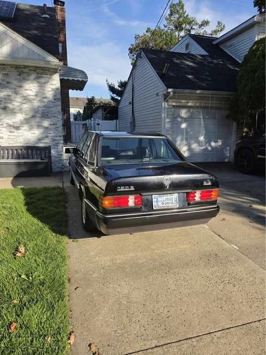 1992 Mercedes-Benz 190E - Image 7 of 14