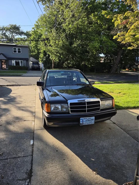 1992 Mercedes-Benz 190E - Image 2 of 14