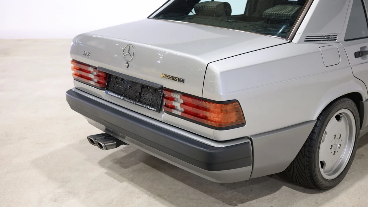1992 Mercedes-Benz E-Class - Image 18 of 31