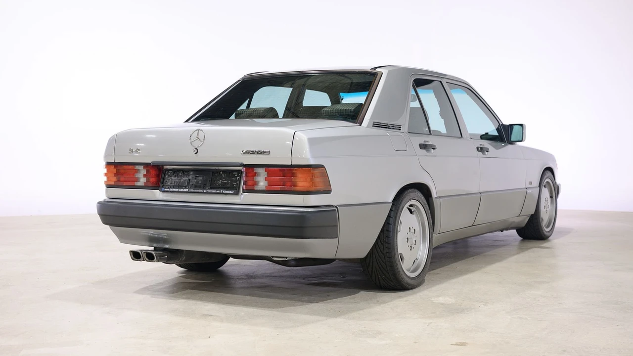 1992 Mercedes-Benz E-Class - Image 16 of 31
