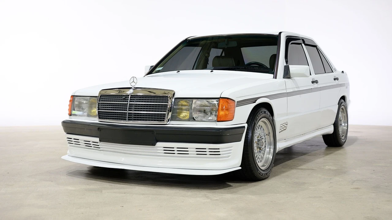 1992 Mercedes-Benz 190E - Image 6 of 31