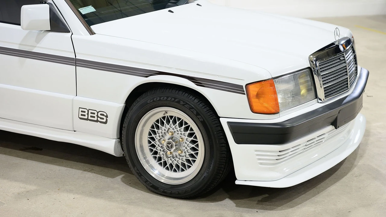 1992 Mercedes-Benz 190E - Image 21 of 31