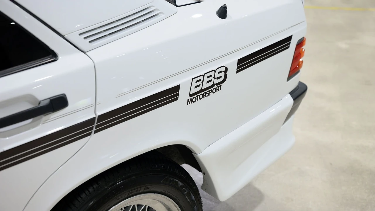 1992 Mercedes-Benz 190E - Image 30 of 31