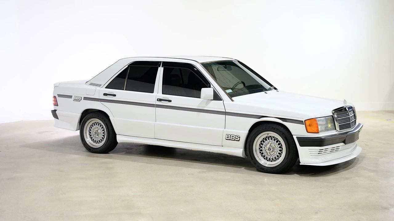 1992 Mercedes-Benz 190E - Image 14 of 31
