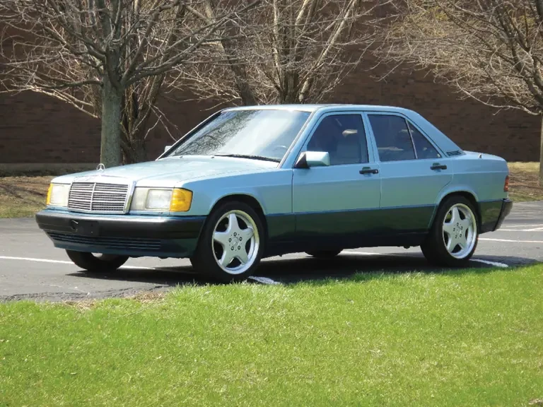 1992 Mercedes-Benz 190E - Image 2 of 2