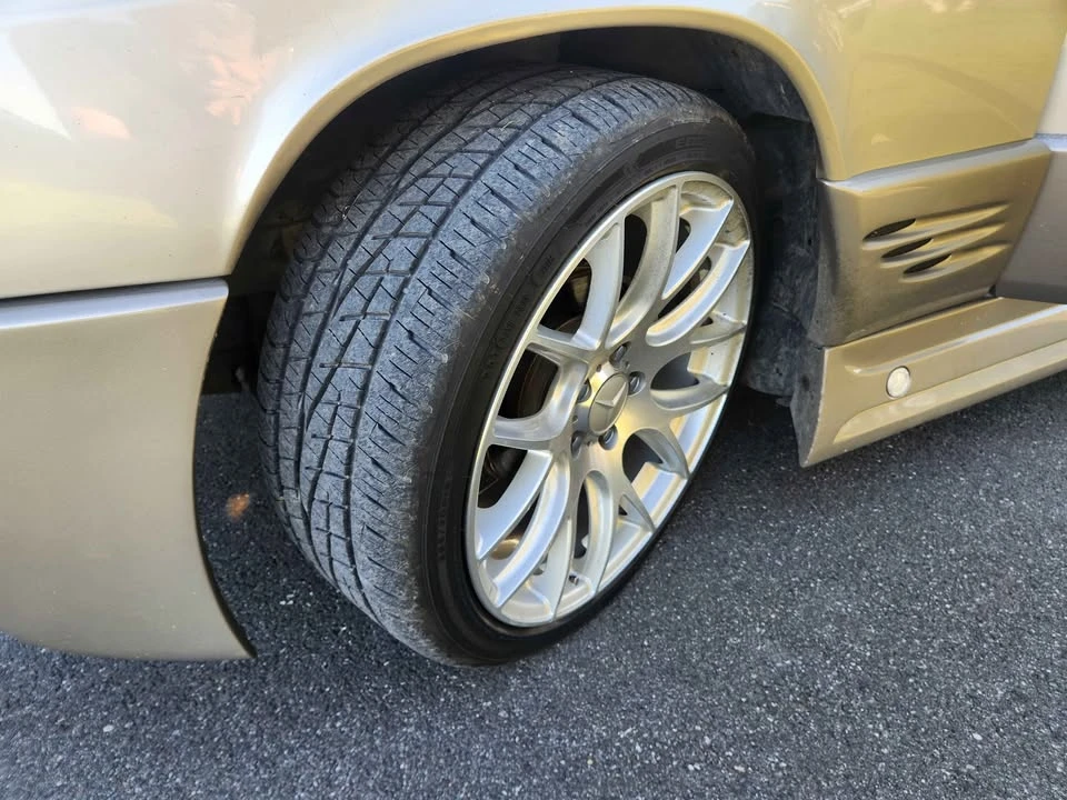 1992 Mercedes-Benz 190E - Image 5 of 9