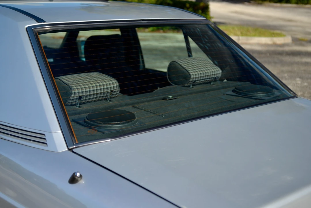 1992 Mercedes-Benz 190E - Image 13 of 21