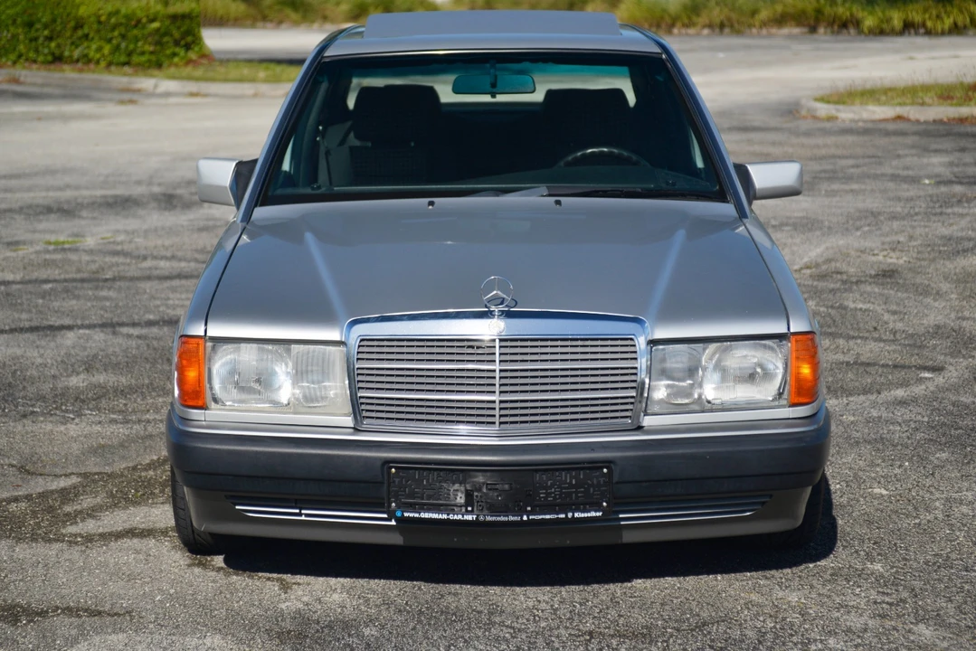 1992 Mercedes-Benz 190E - Image 3 of 21