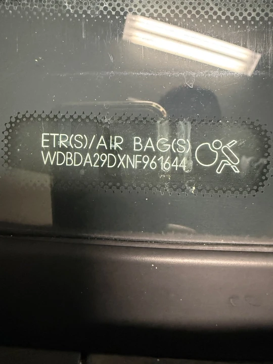 1992 Mercedes-Benz 190E - Image 16 of 17