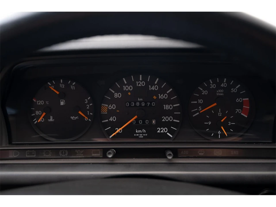 1992 Mercedes-Benz R129 SL-Class - Image 8 of 11
