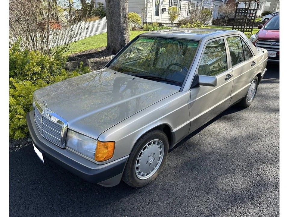 1992 Mercedes-Benz SL-Class - Image 2 of 31
