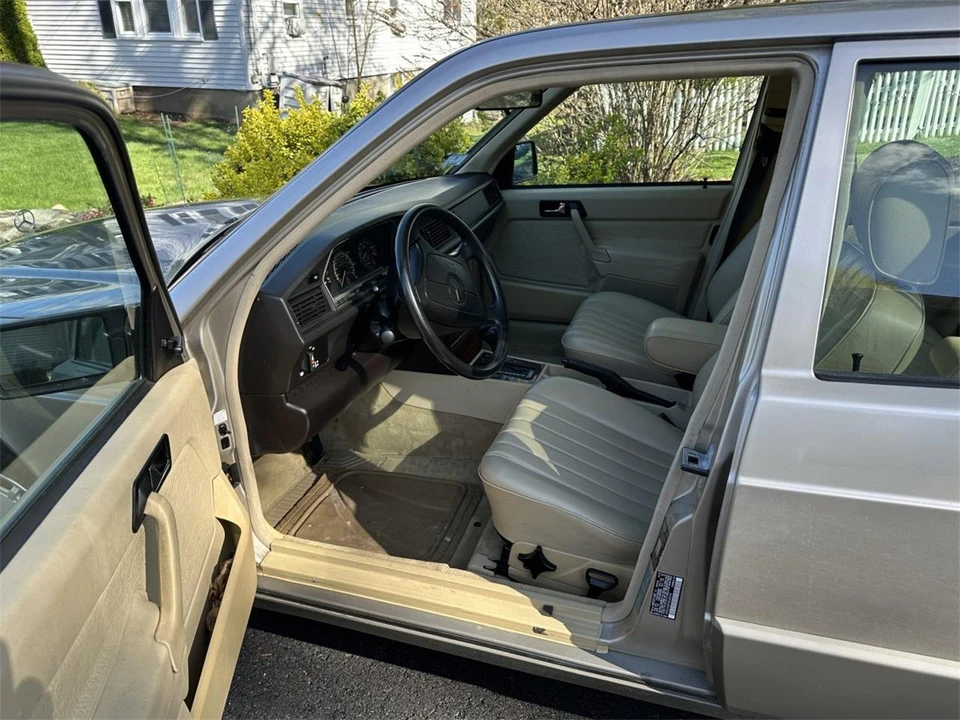 1992 Mercedes-Benz SL-Class - Image 29 of 31