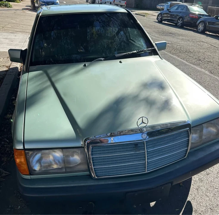1992 Mercedes-Benz 190E - Image 10 of 10