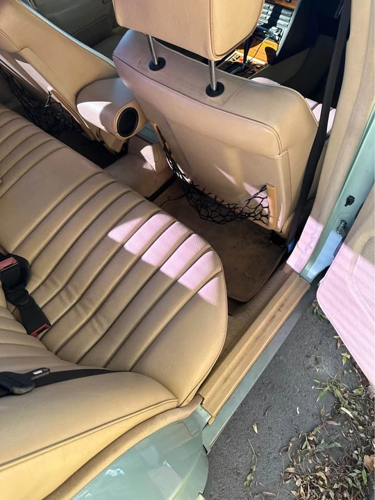 1992 Mercedes-Benz 190E - Image 6 of 10