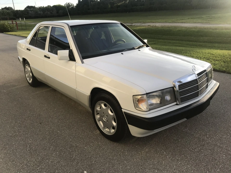 1992 Mercedes-Benz W201 190 - Image 3 of 31