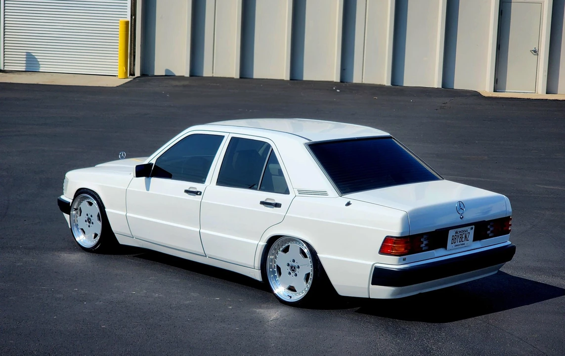 1992 Mercedes-Benz 190E - Image 19 of 31