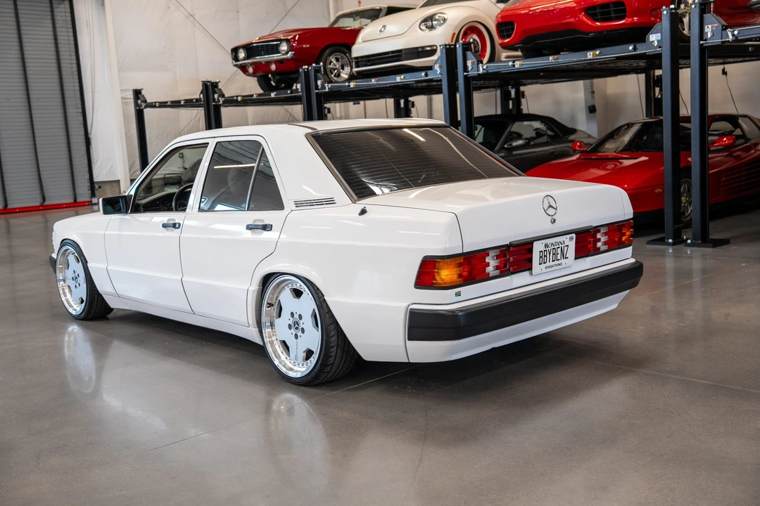 1992 Mercedes-Benz 190E - Image 5 of 31