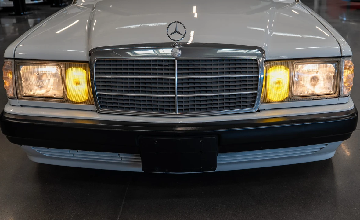1992 Mercedes-Benz 190E - Image 30 of 31