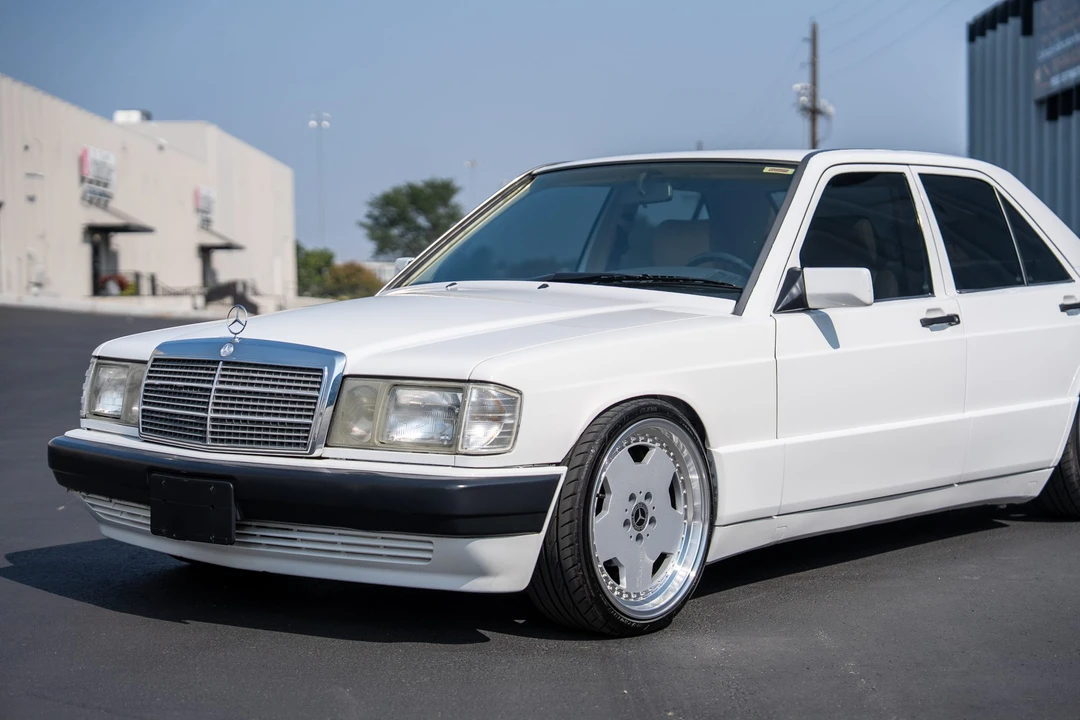 1992 Mercedes-Benz 190E - Image 24 of 31