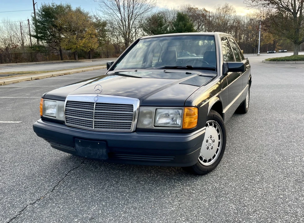 1992 Mercedes-Benz 190E - Image 6 of 31