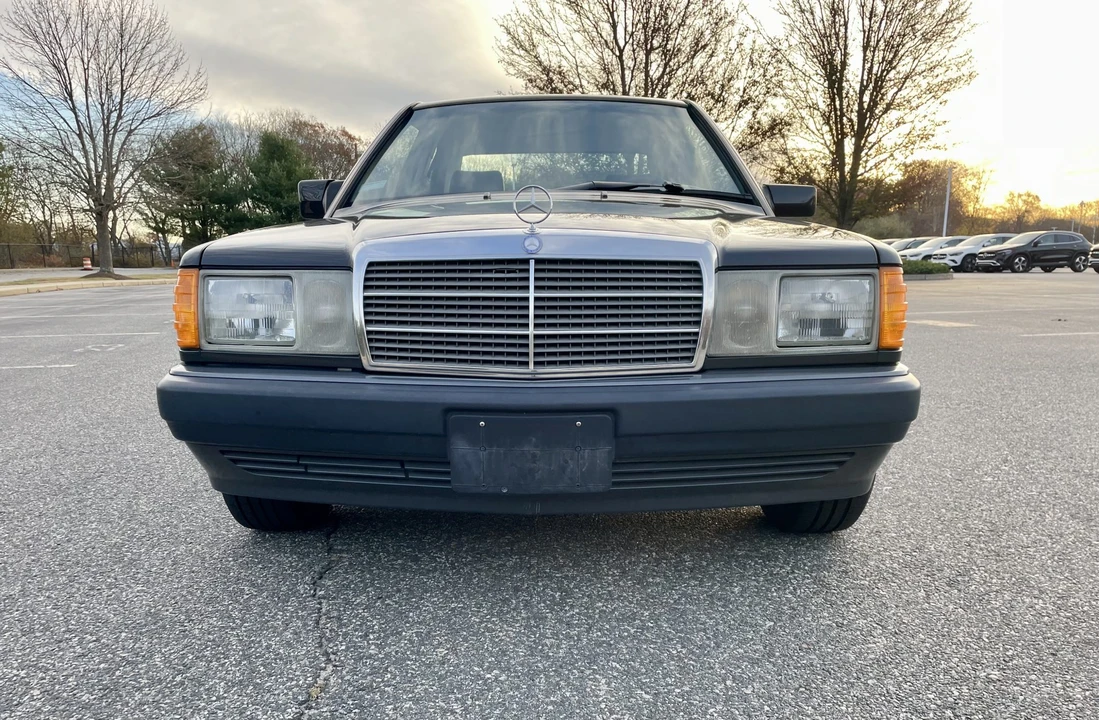 1992 Mercedes-Benz 190E - Image 10 of 31
