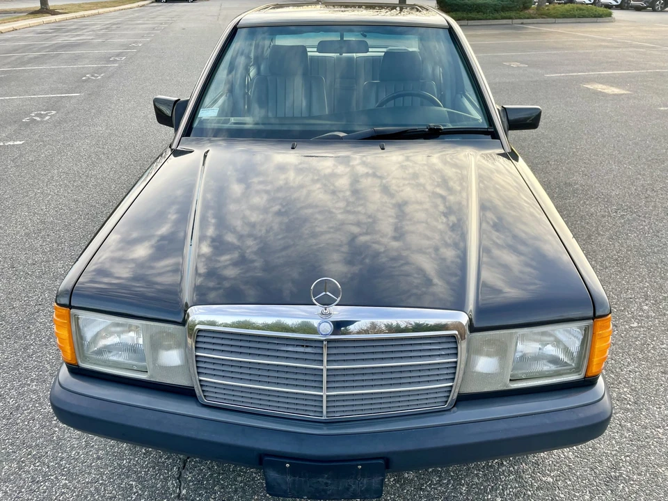 1992 Mercedes-Benz 190E - Image 7 of 31