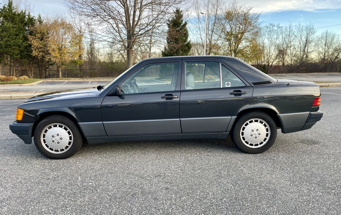 1992 Mercedes-Benz 190E - Image 22 of 31