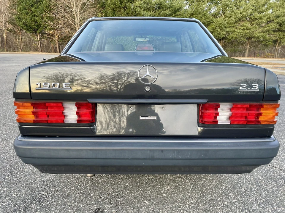 1992 Mercedes-Benz 190E - Image 20 of 31