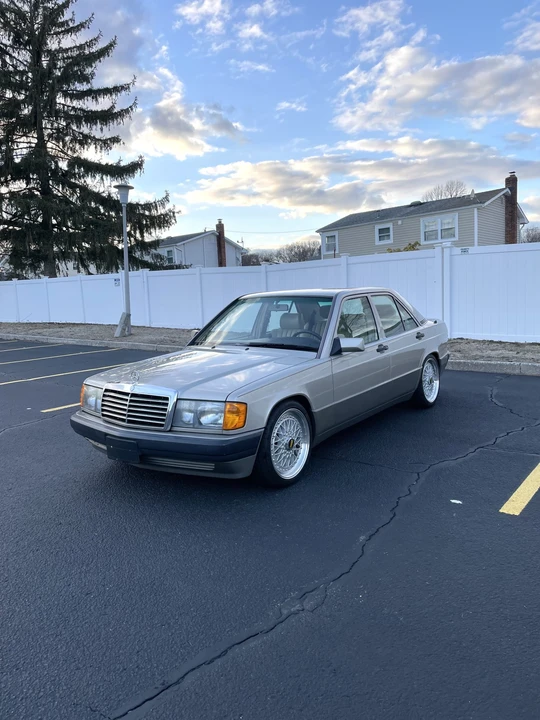 1992 Mercedes-Benz 190E - Image 4 of 31
