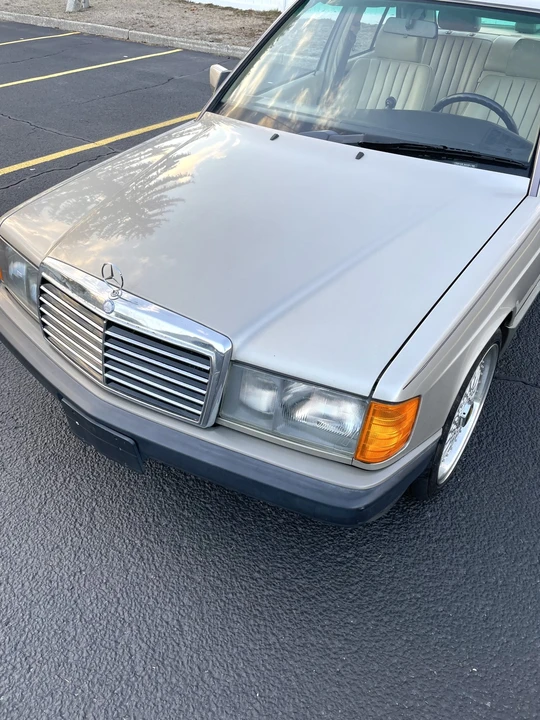 1992 Mercedes-Benz 190E - Image 14 of 31