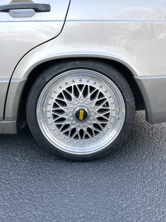 1992 Mercedes-Benz 190E - Image 22 of 31