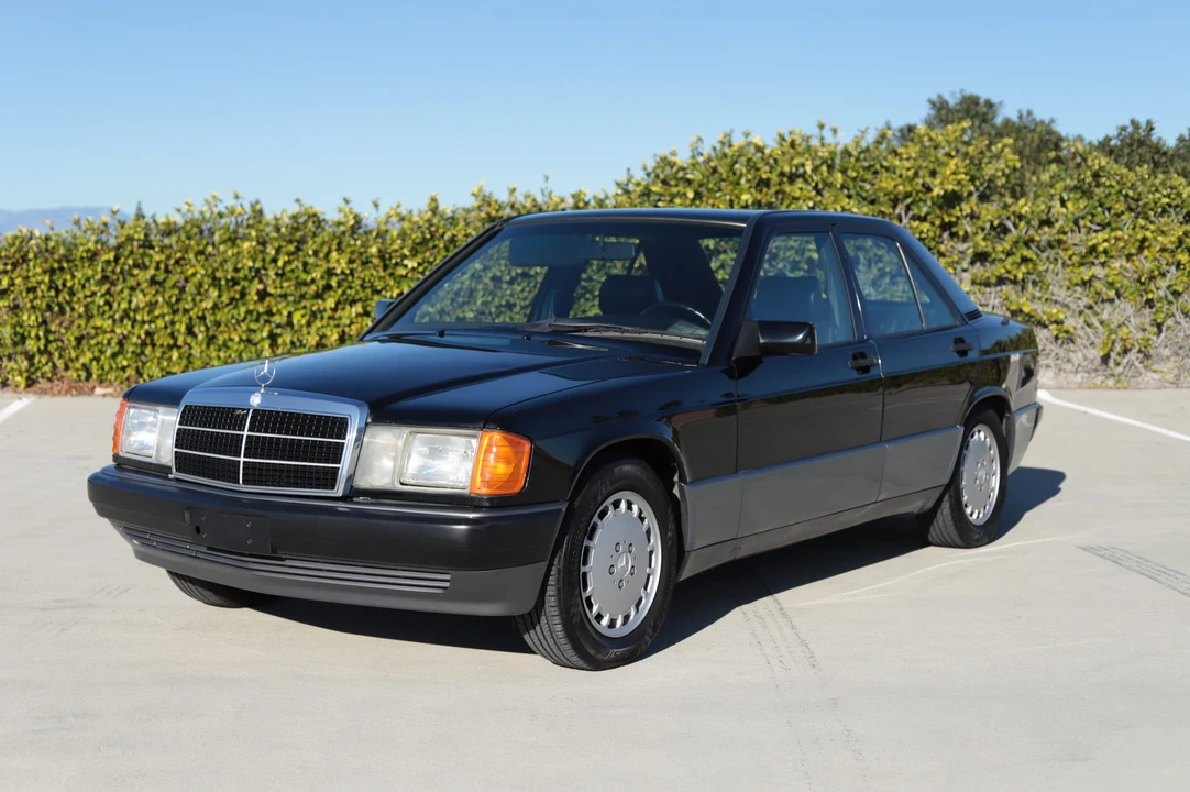 1992 Mercedes-Benz 190E - Image 7 of 31